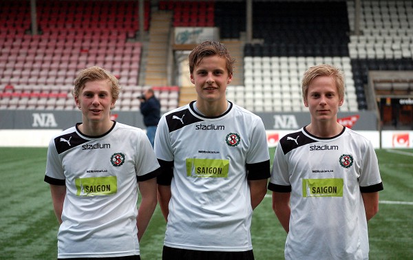 Felix Möller, David Holm och Mikael Loön efter segern i Ligacupen över Malmö FF år 2013. Nu åter i samma matchtrupp.